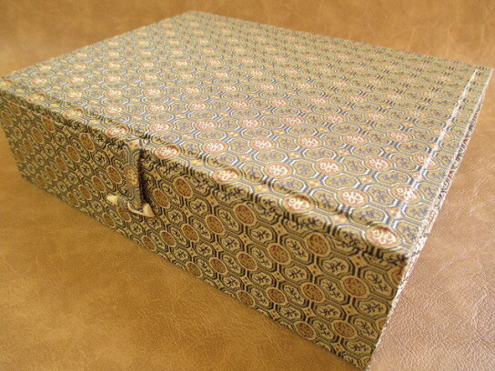 楽天市場】宋抗端渓硯【長方硯(6吋)】(定価12100円 SU 木箱入)【書道