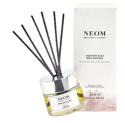 新品 箱付き 未使用 NEOM キャンドル 420g 新品 箱付き 未使用 NEOM