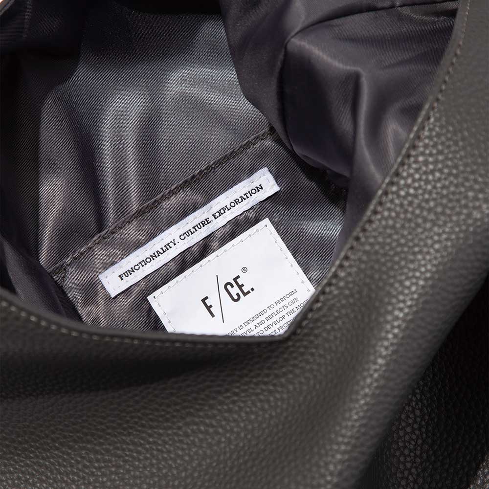 楽天市場】F/CE. テック レザー ラッピング ハンドル トート