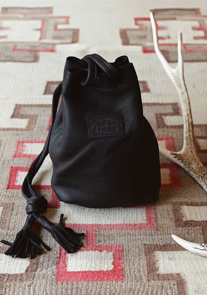 楽天市場】Nasngwam×EARLY MORNING | DEARSKIN WHISKY BAG / 鹿革ミニ