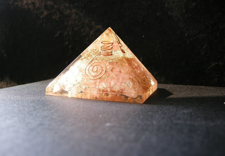 楽天市場】身体のエネルギーを活性化する！ オルゴナイト ピラミッド