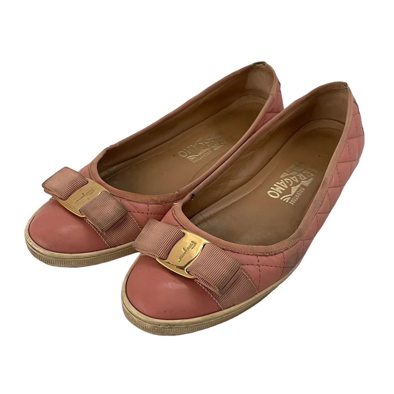 楽天市場】フェラガモ キルティング パンプスの通販