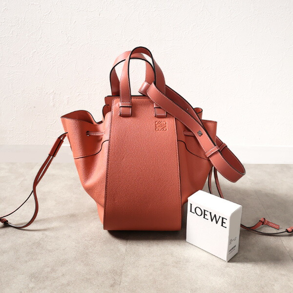 楽天市場】LOEWE ロエベ HAMMOCK MEDIUM BAG ハンモック ミディアム