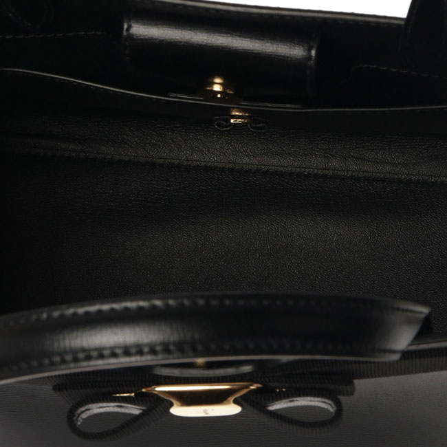 楽天市場】【SALVATORE FERRAGAMO】サルヴァトーレ フェラガモ 21I290
