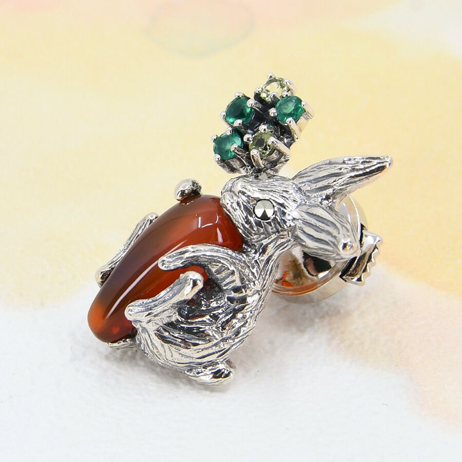 楽天市場】碌山 カーネリアン うさぎ タックピン ブローチ ニンジンを