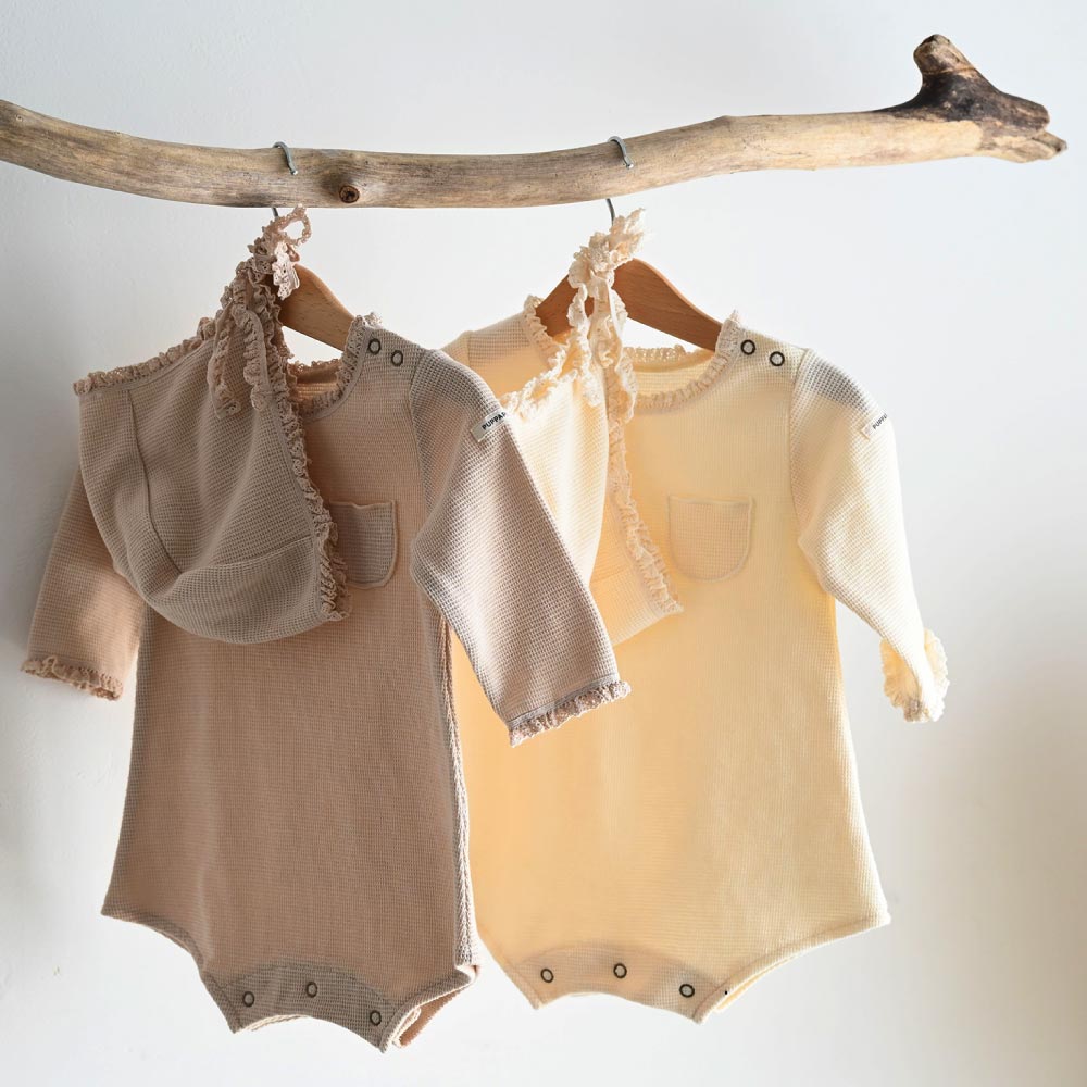 楽天市場】ワッフル ロンパース ボンネット付き 綿100% 無地 シンプル