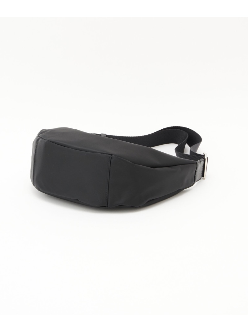 楽天市場】《3/4~価格改定》クラウズナイロンラウンドショルダーバッグ