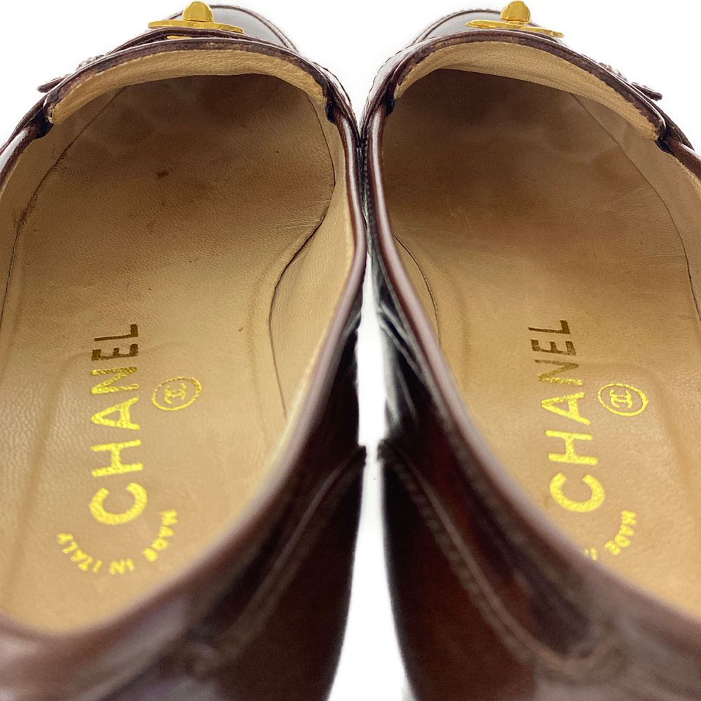 楽天市場】シャネル ココマークターンロック金具・レザーローファー 靴