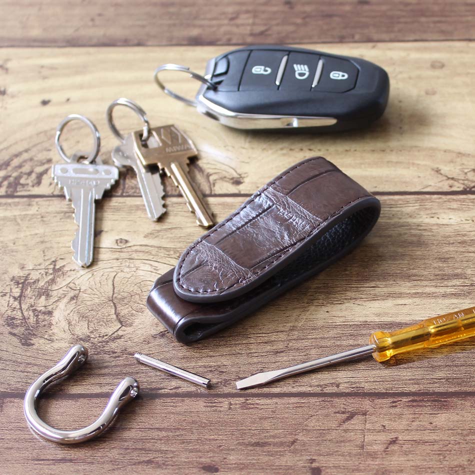 楽天市場】キーホルダー ベルトループ クロコダイル革 / レザー