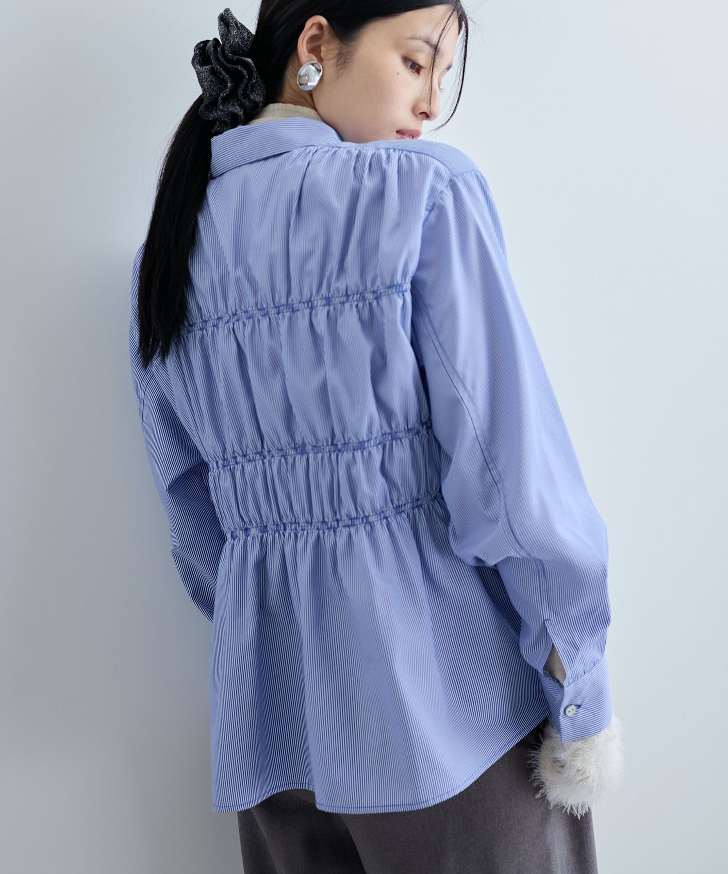 VIS｜【新色追加】シャーリングデザインシャツ【洗える】 | Rakuten