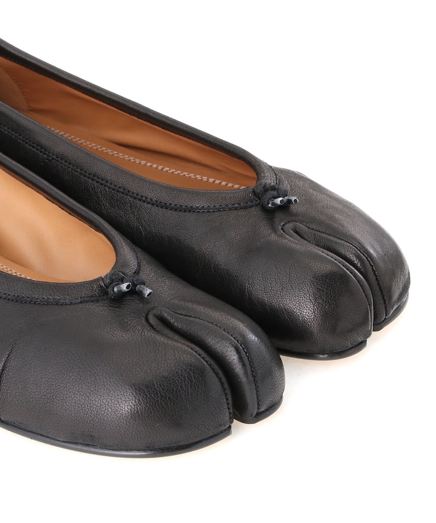 Maison Margiela(メゾンマルジェラ)｜「タビ」ニュー バレエシューズ