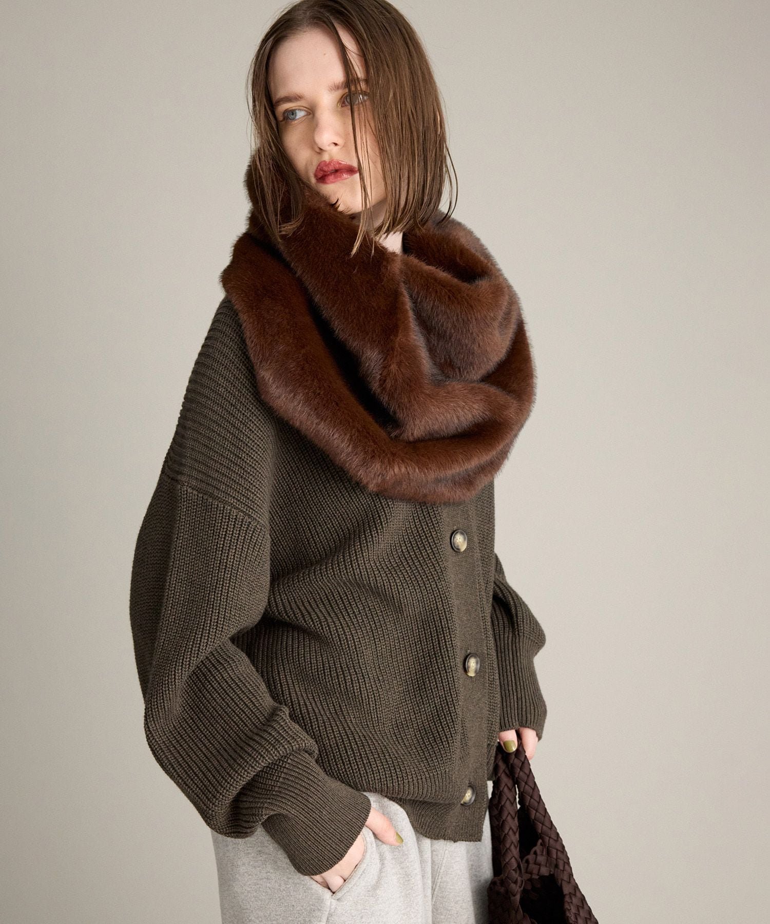 BRILL｜MODERN アゼVネックカーディガン | Rakuten Fashion(楽天