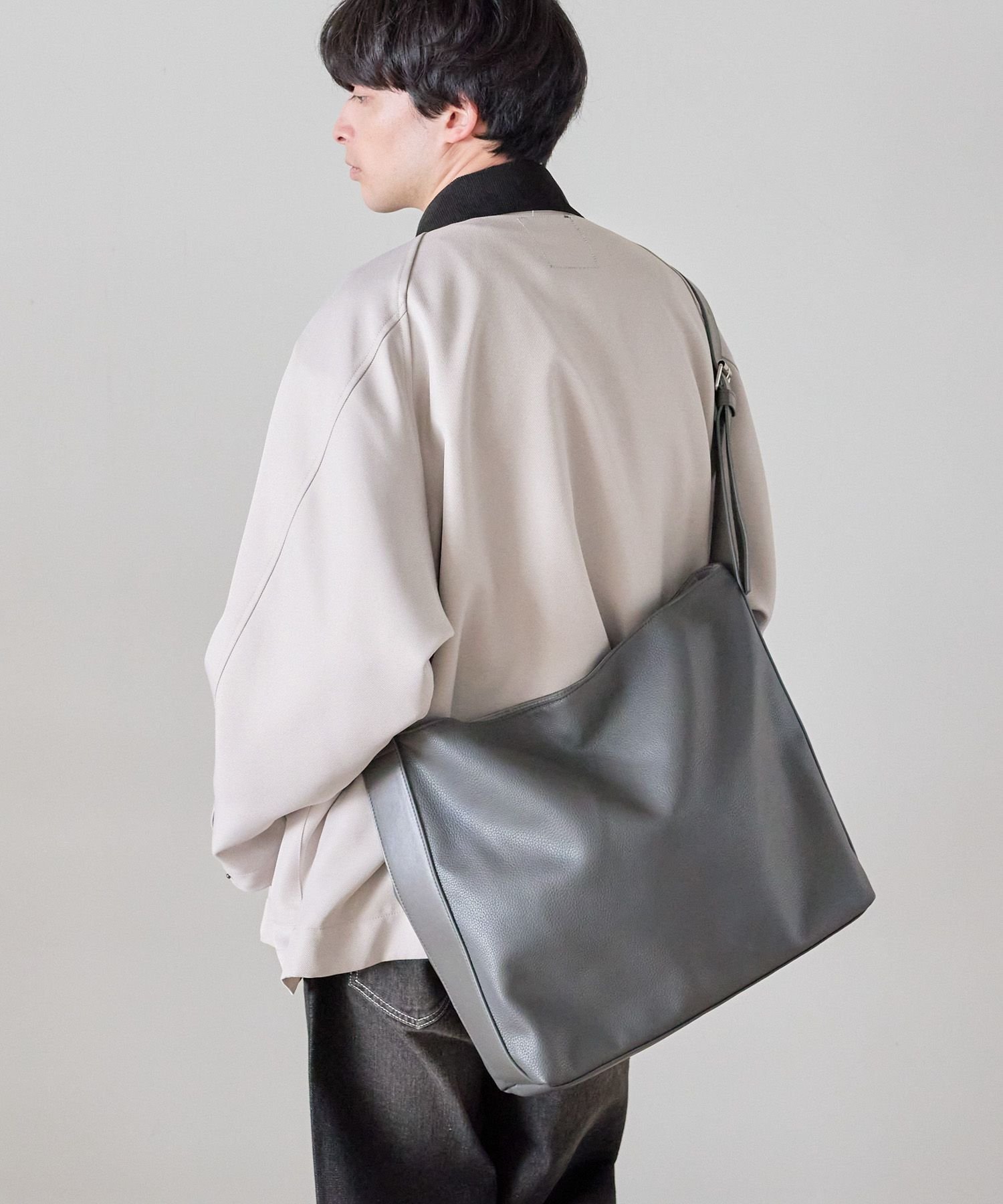 LAKOLE｜フェイクレザーミドルショルダーバッグ2 | Rakuten Fashion