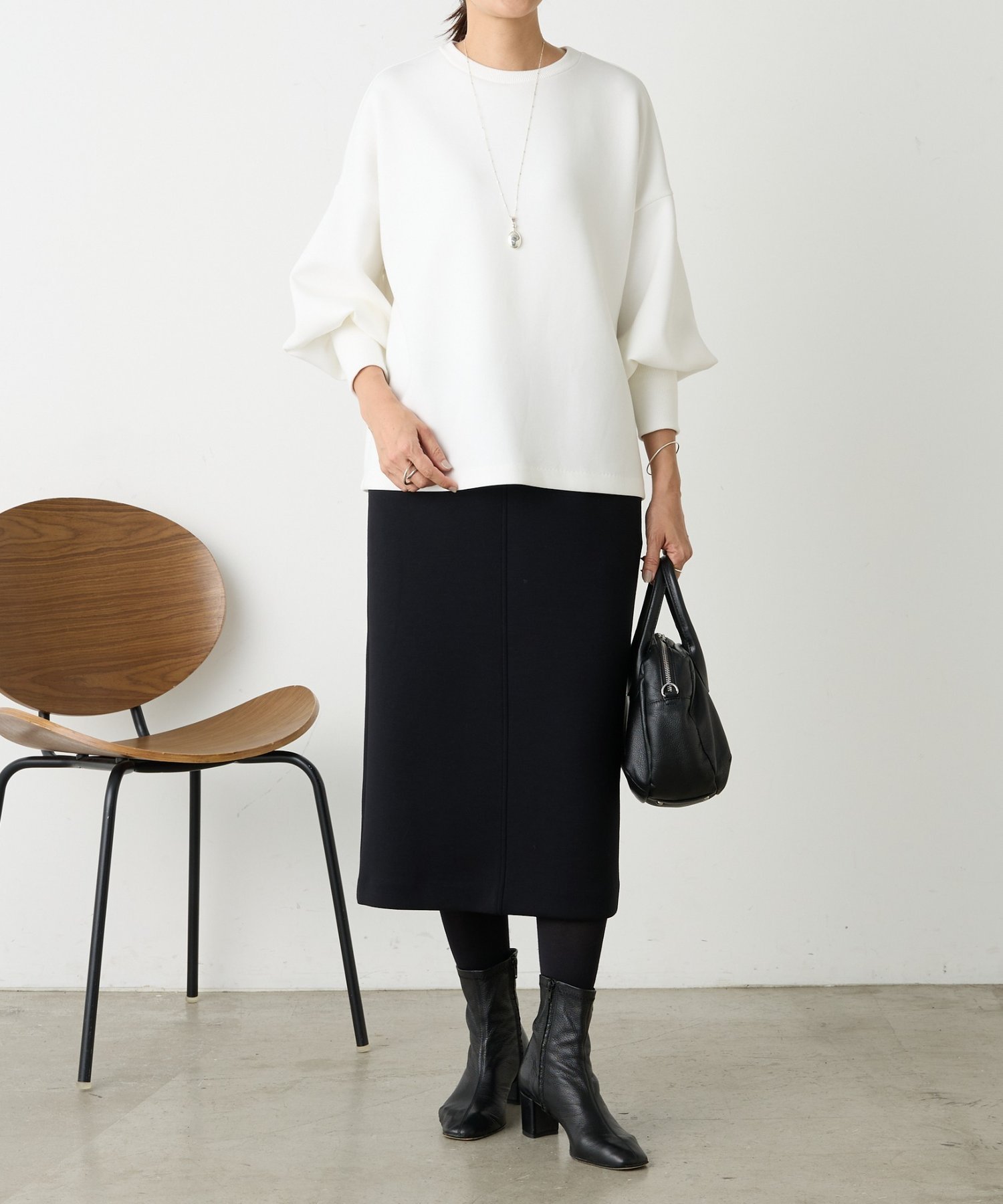 BEARDSLEY｜ダンボールパフトレーナー | Rakuten Fashion(楽天