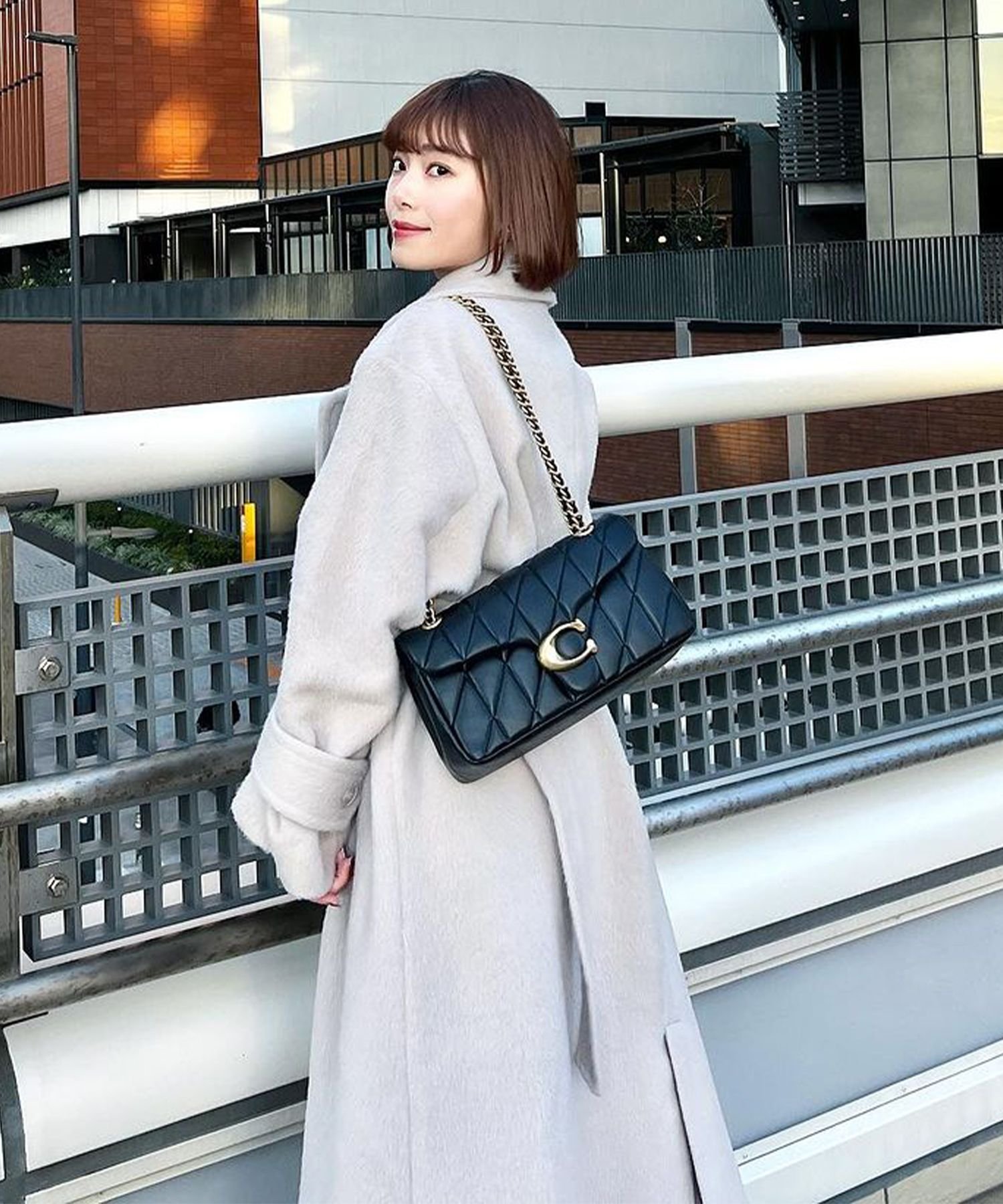 COACH｜【公式】タビー ショルダー バッグ 26・キルティング | Rakuten