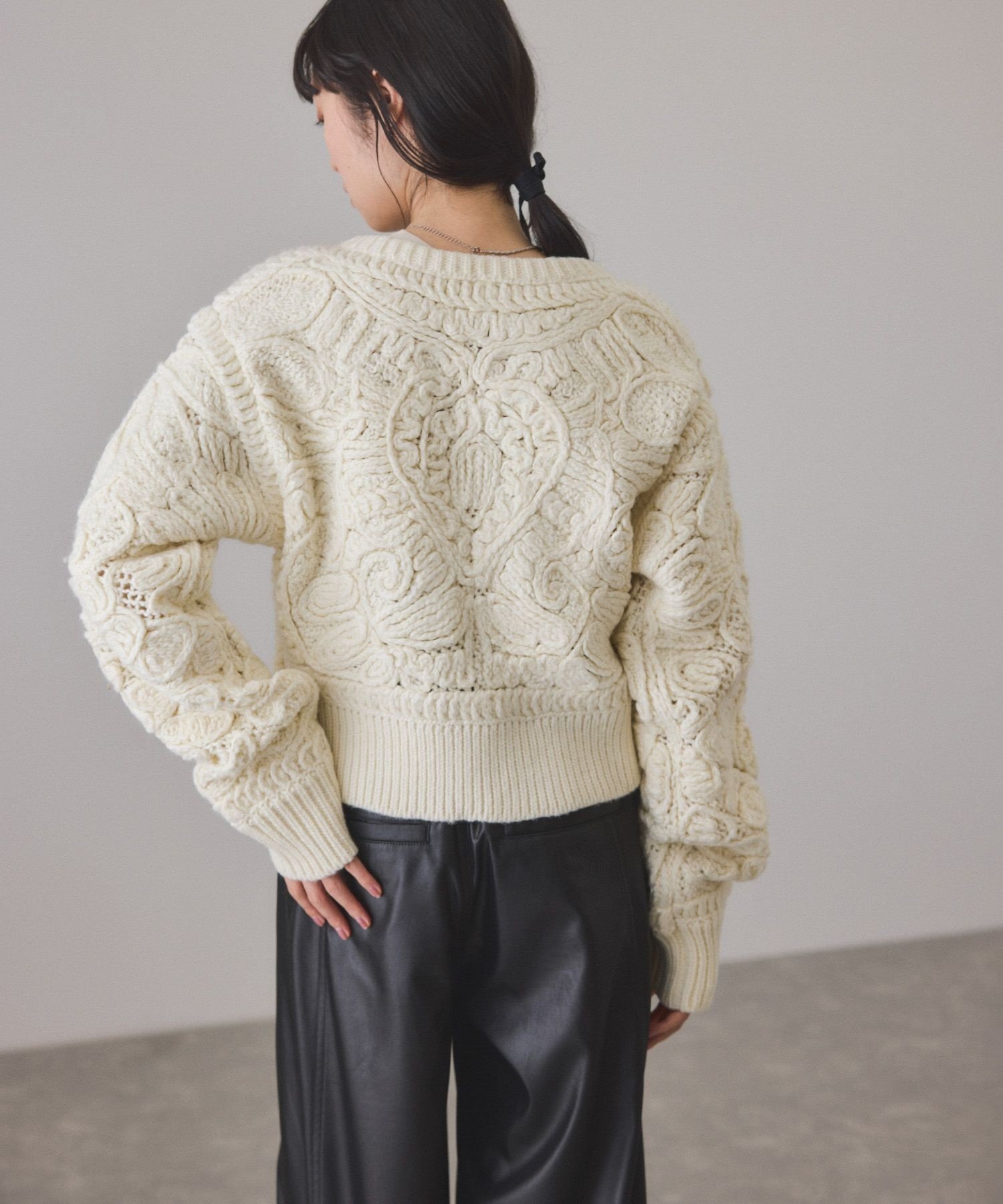 ADAM ET ROPE'｜コードレースパターンニットカーディガン | Rakuten