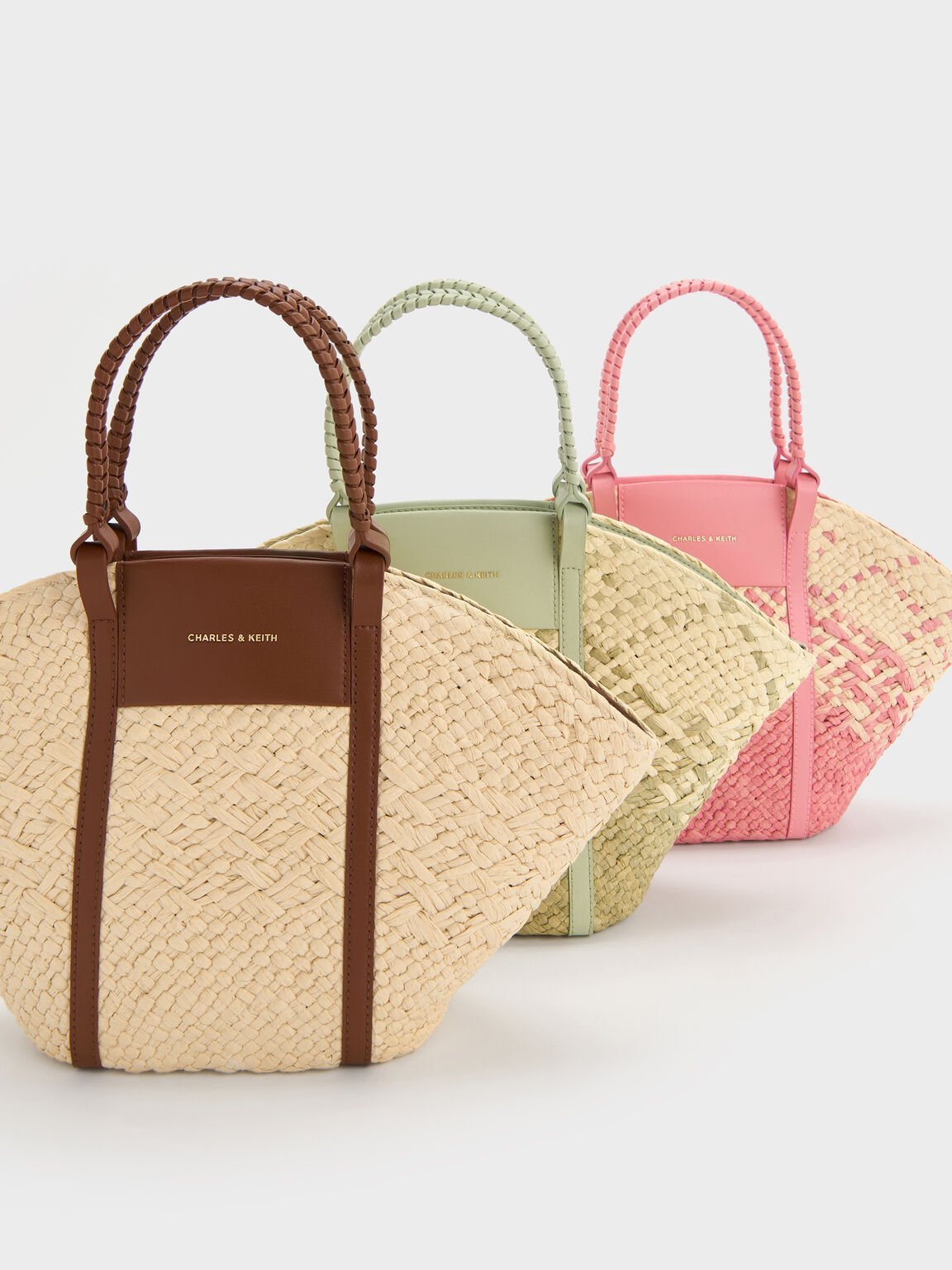 CHARLES & KEITH｜Shalia シャリア ラフィアウーブンバケツバッグ