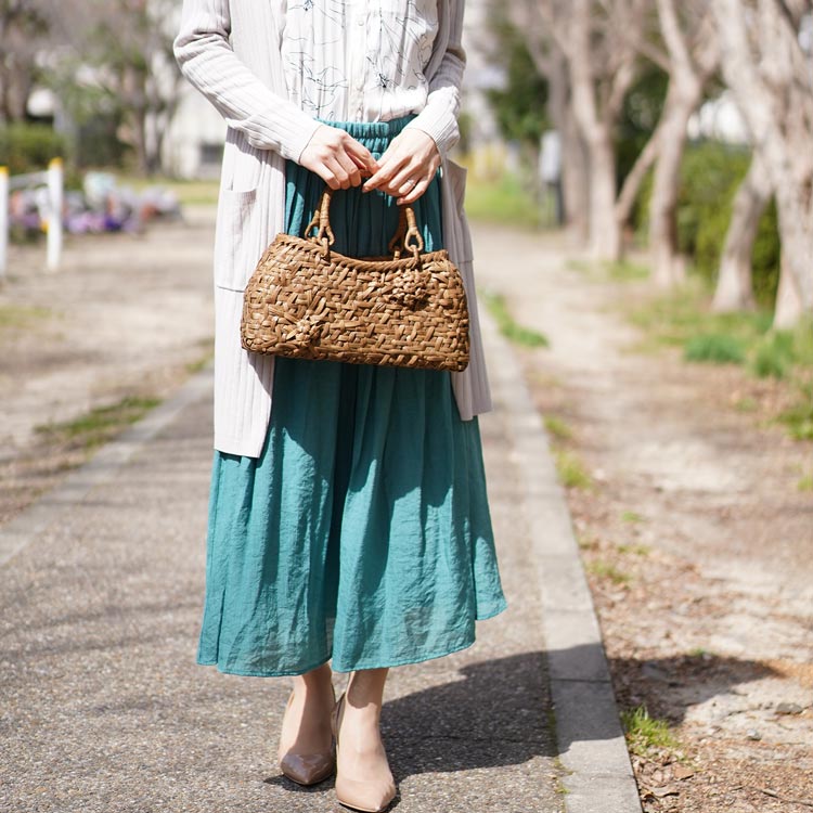 楽天市場】山葡萄 かごバッグ バッグ かご 籠 みだれ編み 花編み 巾着