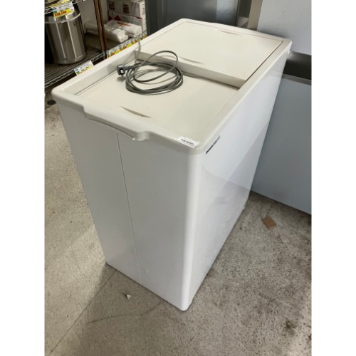 冷凍庫 富士通 110l