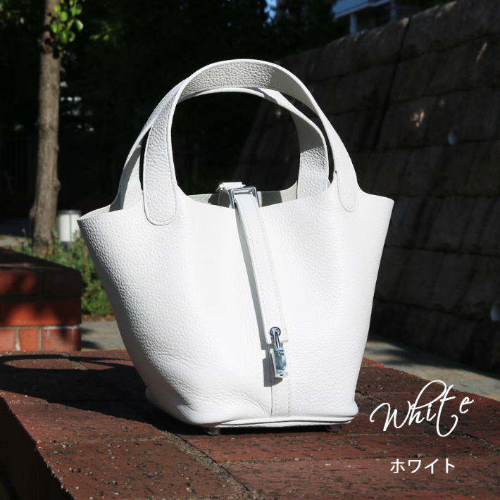 楽天市場】楽天ランキング1位獲得！バッグインバッグ付本革キューブ