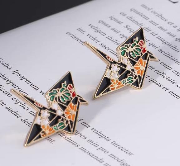 楽天市場】折り鶴 千羽鶴 ブローチ アクセサリー キュート エレガント