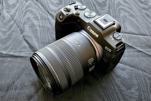 キヤノンからLレンズに迫る高画質なRFレンズやシネマカメラ、スマホで