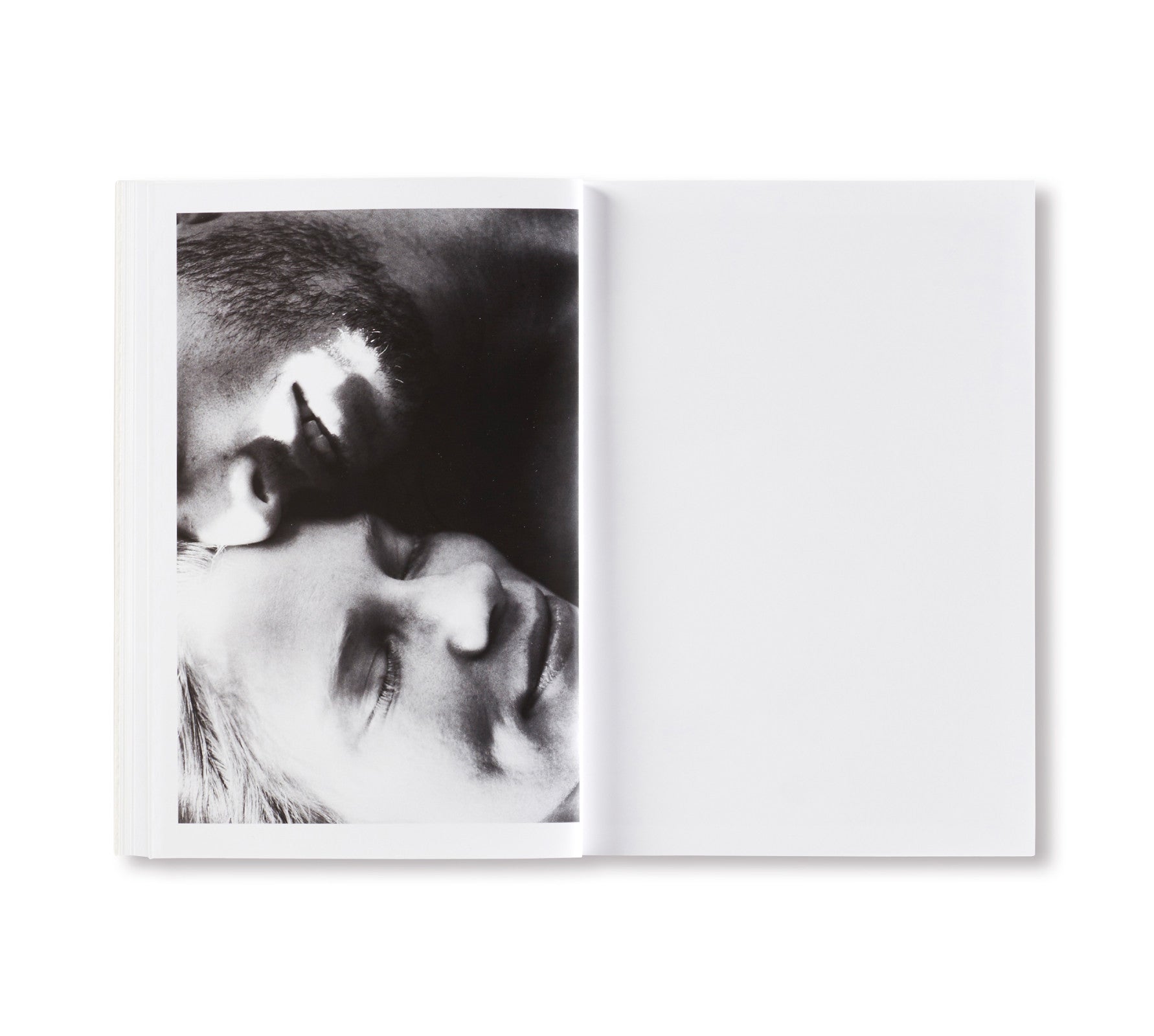 LINA SCHEYNIUS 09 by Lina Scheynius – twelvebooks