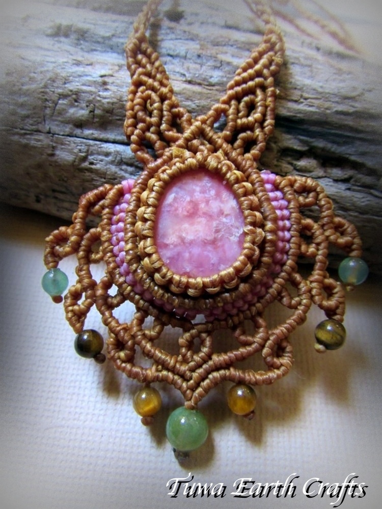 愛と非暴力の石】高品質ペルー産 ピンクオパール ネックレス マクラメ