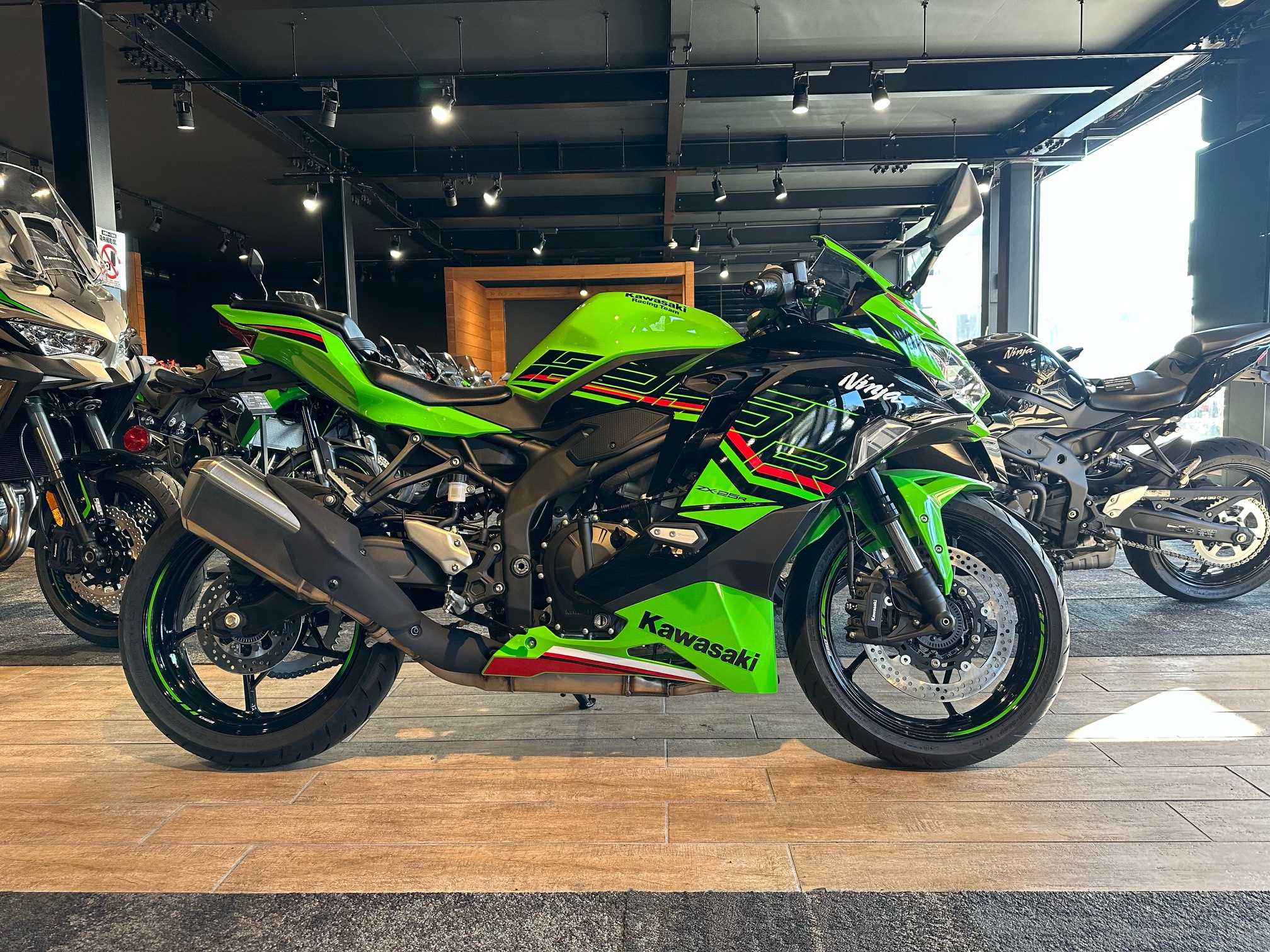 2024年モデル「Ninja ZX-25R SE」のご紹介です！ [最新情報] | U-MEDIA