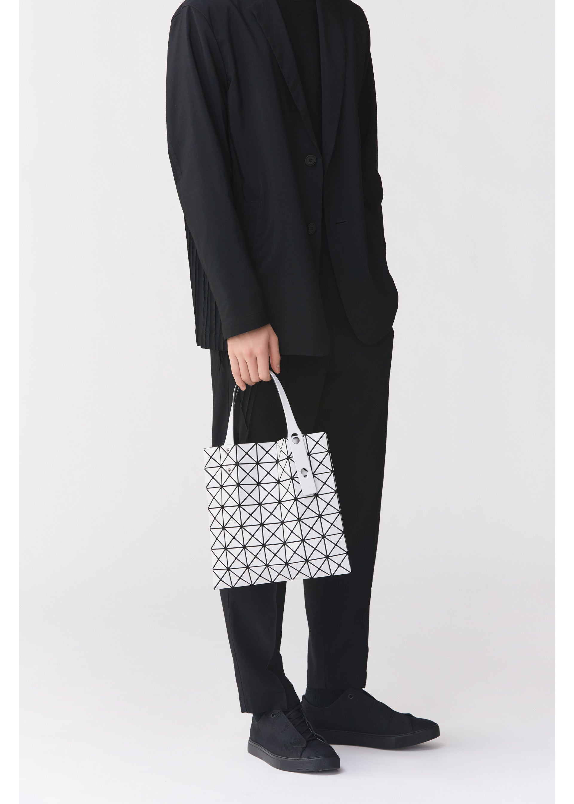 PRISM MATTE – ISSEY MIYAKE ONLINE STORE