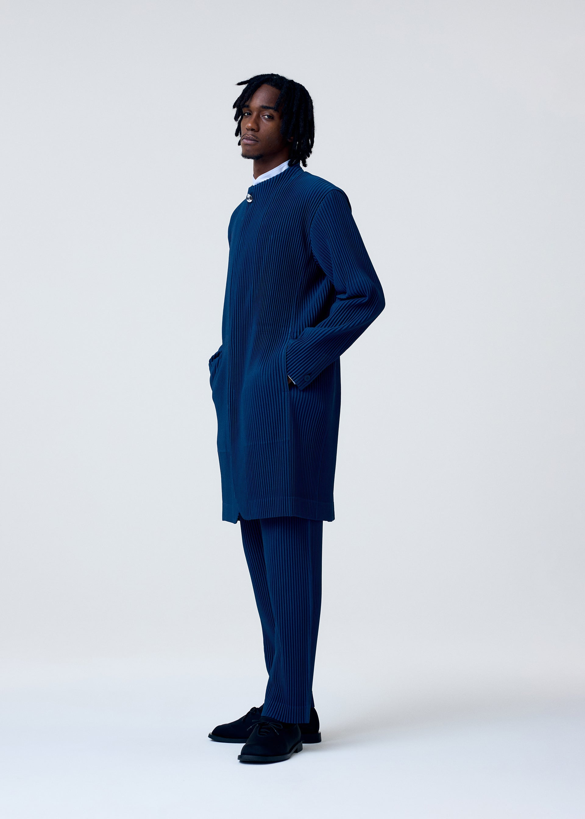 MEN – ISSEY MIYAKE ONLINE STORE