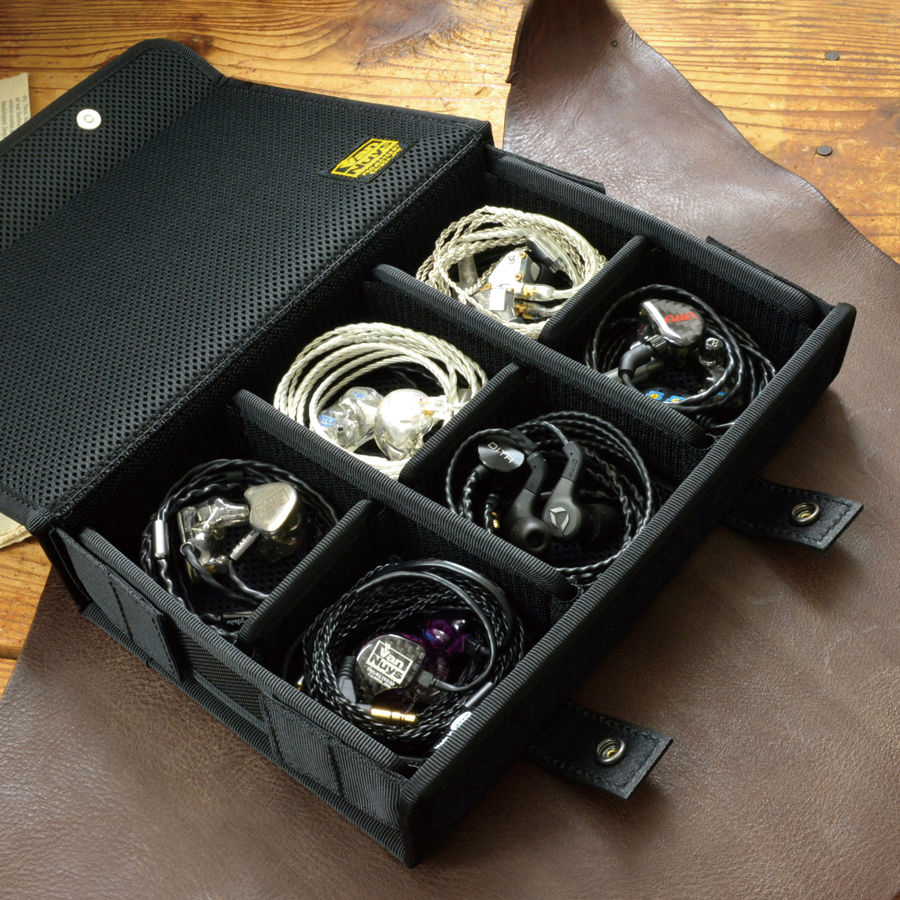 イヤフォンケース など／汎用 | バンナイズ | 鞄はやっぱり実用品