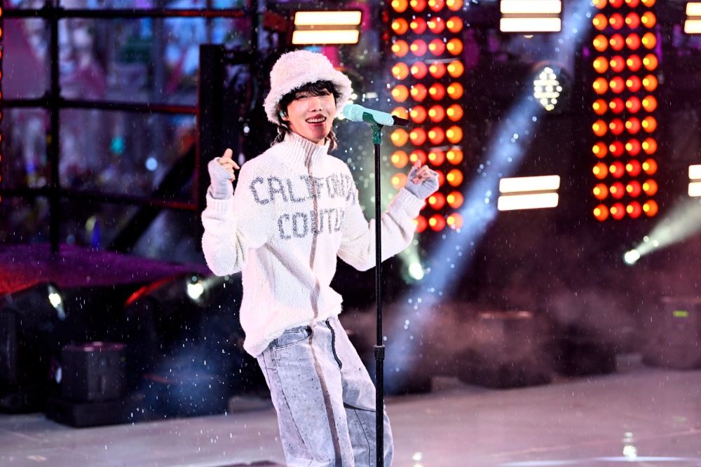 BTS' J-Hope Sets First Solo World Tour