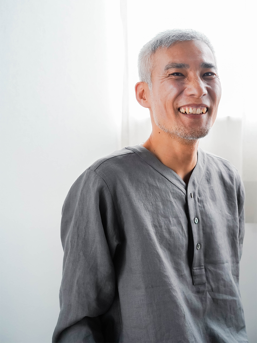 リネントップス】快適さ無制限 スリーピングシャツ ／ 鈍色 t030c-nib1