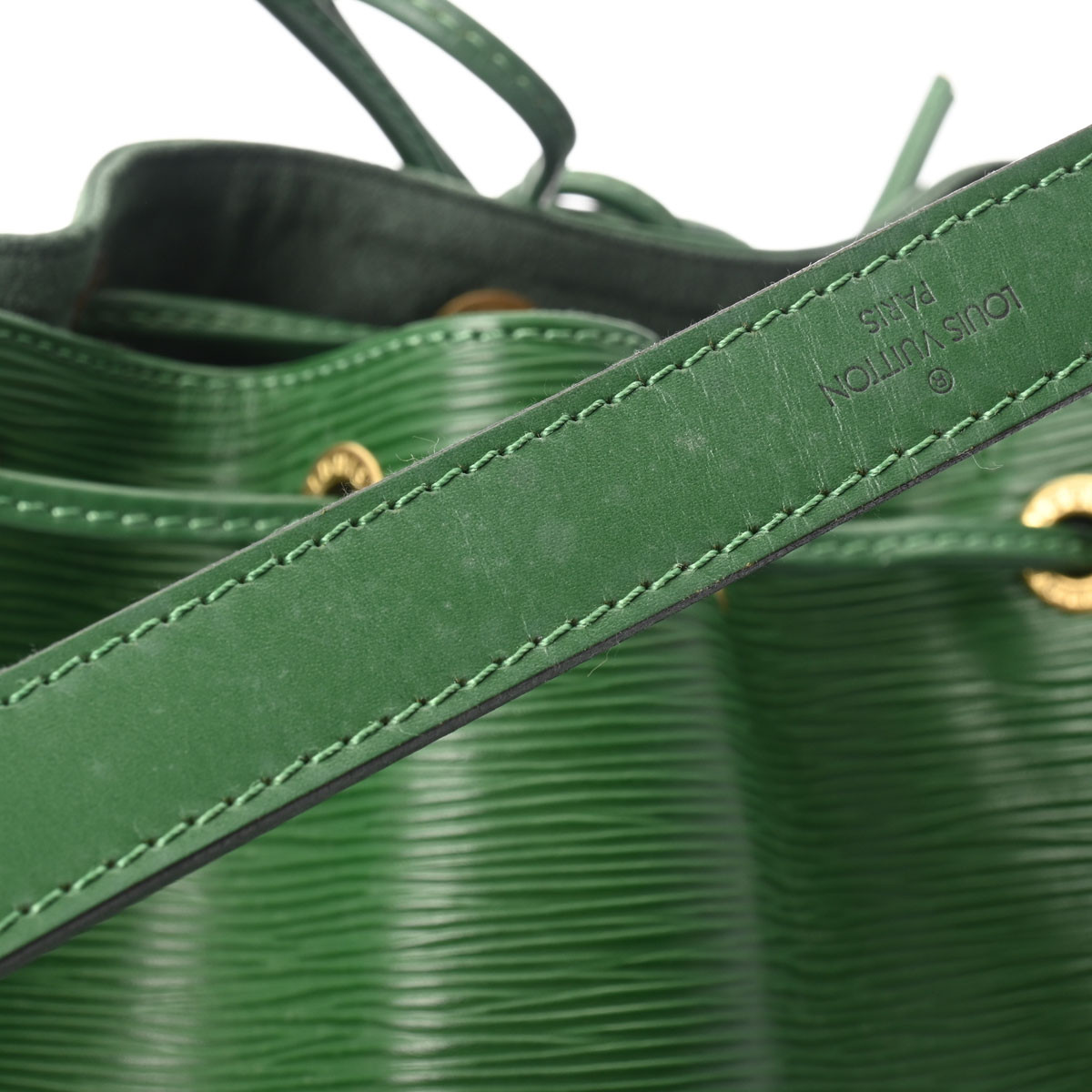 ルイ ヴィトン エピ プチノエ ボルネオグリーン M44104 エピレザー