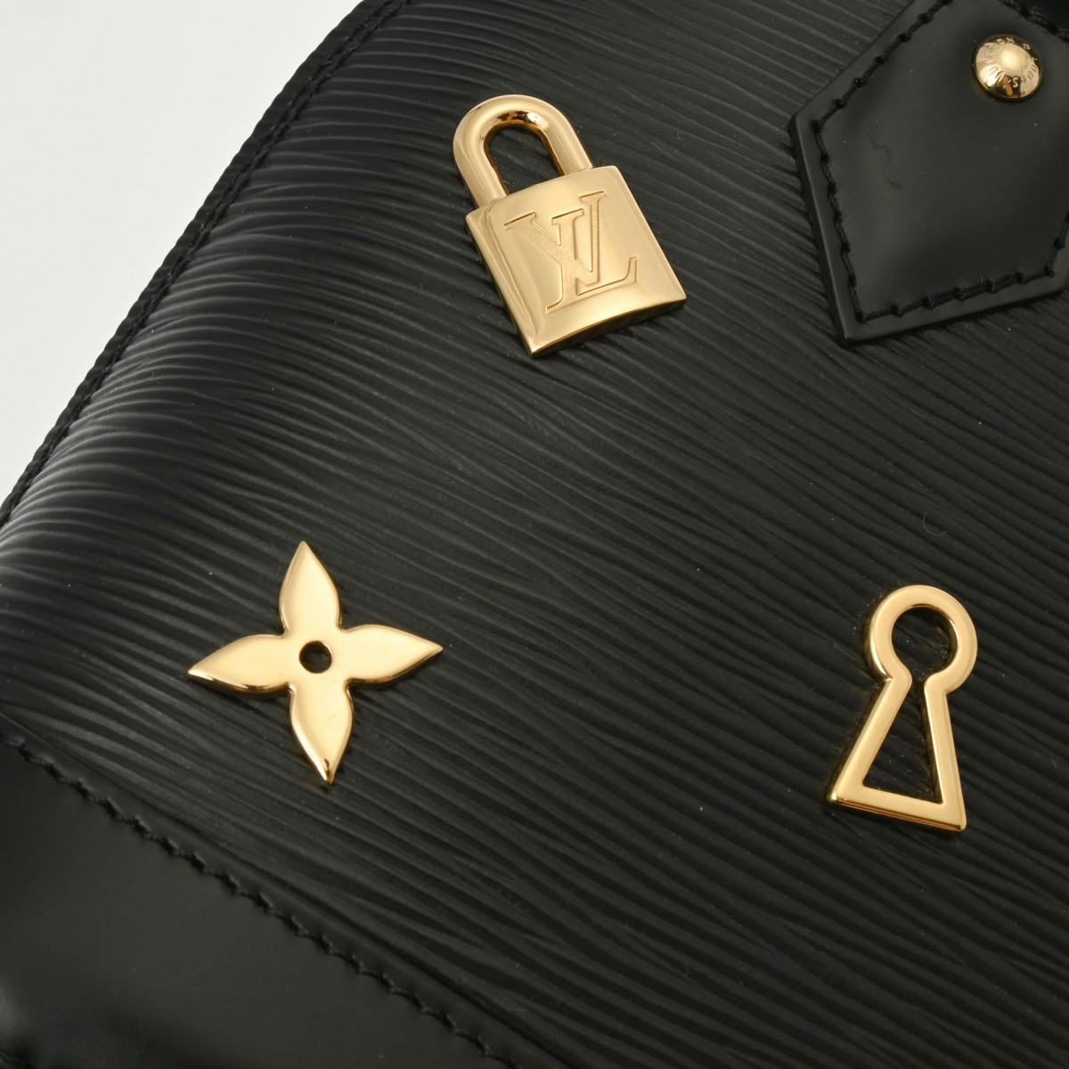 ルイ ヴィトン エピ アルマ BB ラブロック 2WAY ノワール M52884