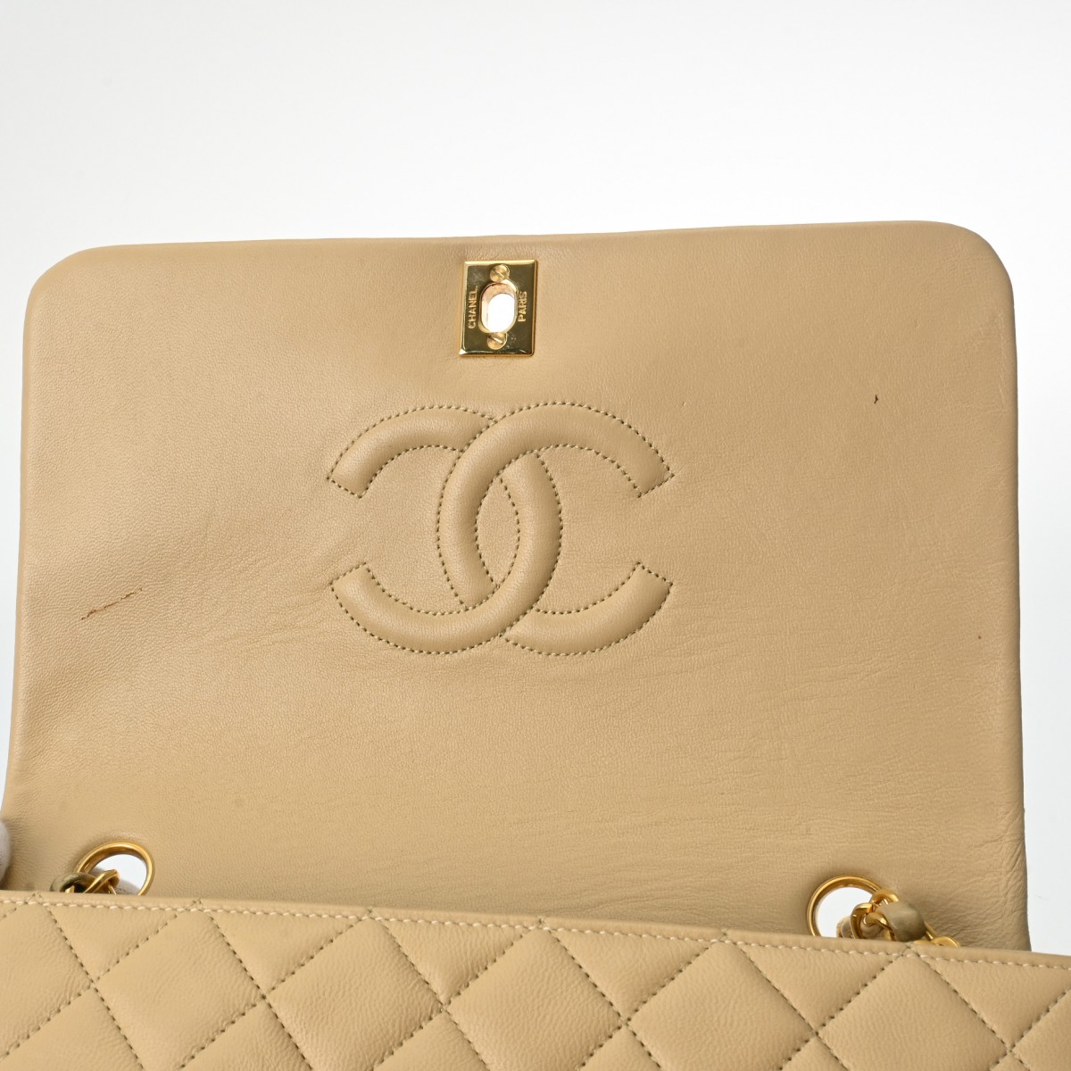 シャネル マトラッセ フルフラップターンロックチェーンショルダー