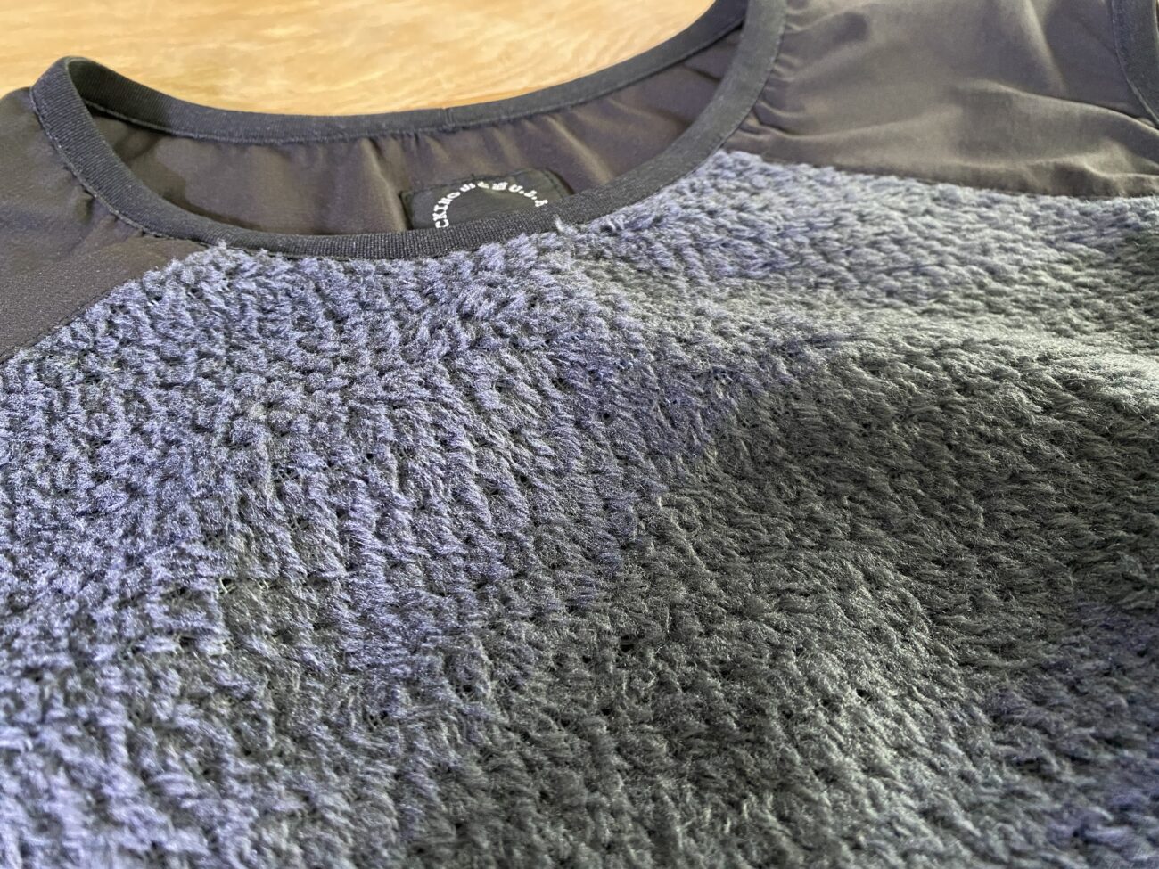 山と道「アルファベスト」をレビュー。前面だけの保温って有りですね