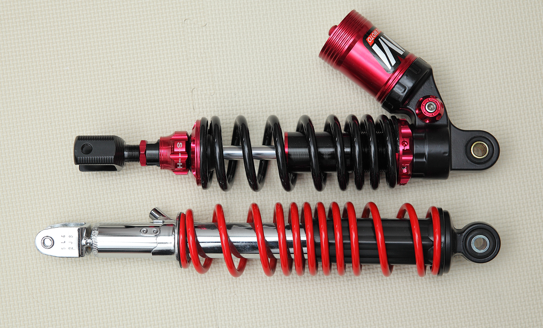 シグナスX 4型 リアサス 新車外し シグナスX 4型 新車外し 純正