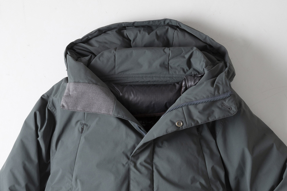 話題の新ブランド「エカル」。eVent＋コーデュラの融合素材採用ダウン