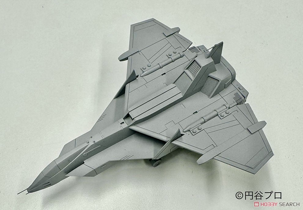 ウルトラマン80」 UGM多目的ジェット戦闘機 スカイハイヤー