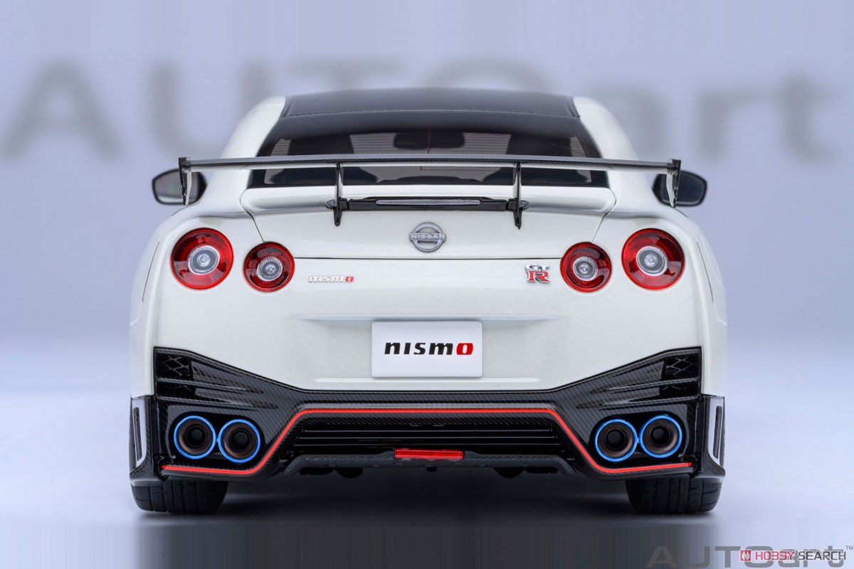 日産 GT-R (R35) ニスモ スペシャルエディション (ブリリアント