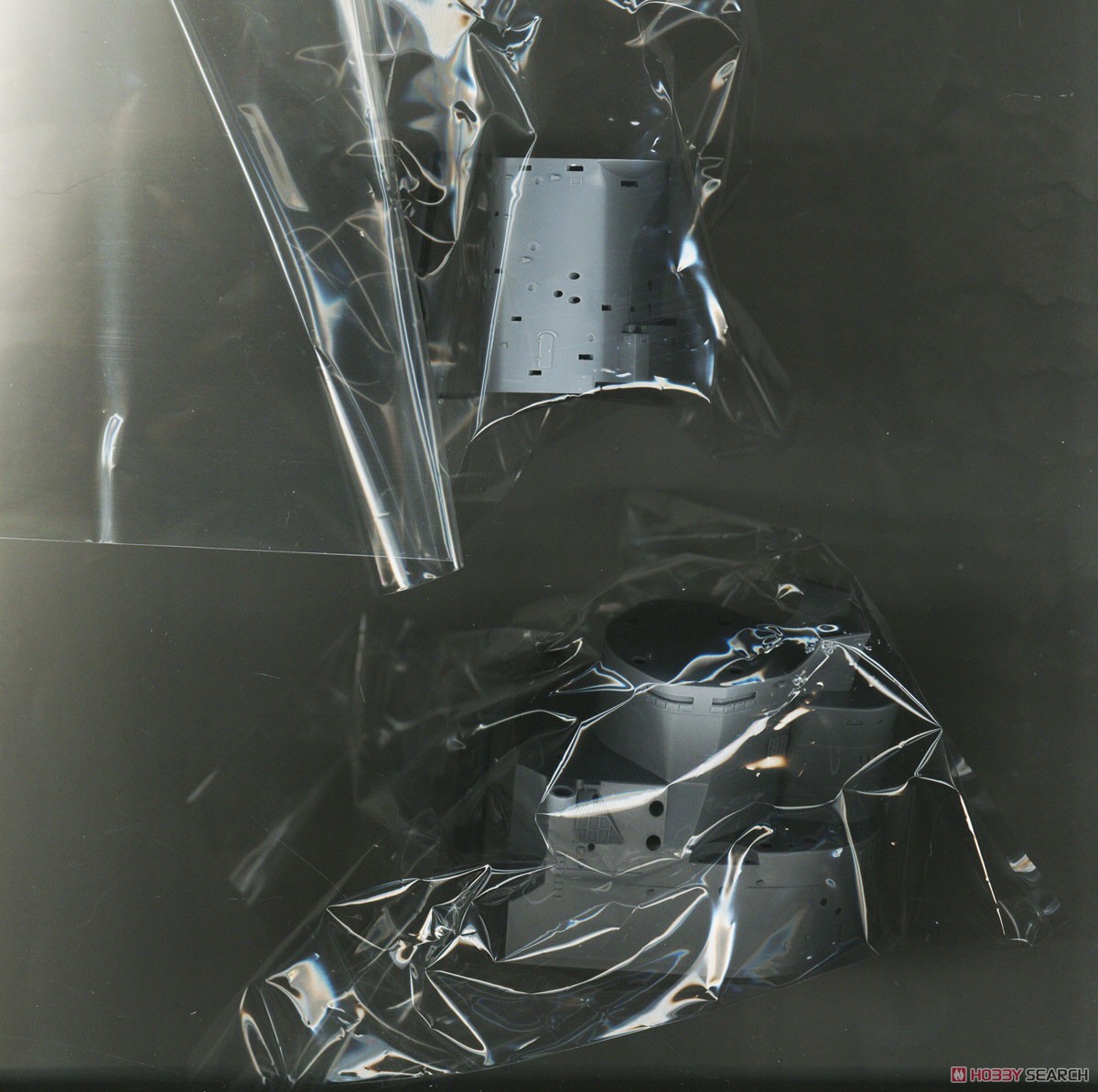 戦艦大和 艦橋(純正エッチングパーツ/台座用木甲板シール付き