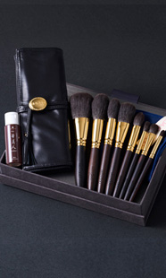 日本製のオリジナル高級化粧筆セット。 人気のメイクブラシ 化粧筆