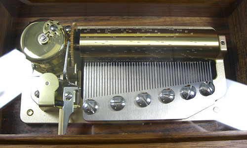 スカイ・クロラ 日本製超高級自鳴琴五拾弁機 [スカイ・クロラ] | 公式