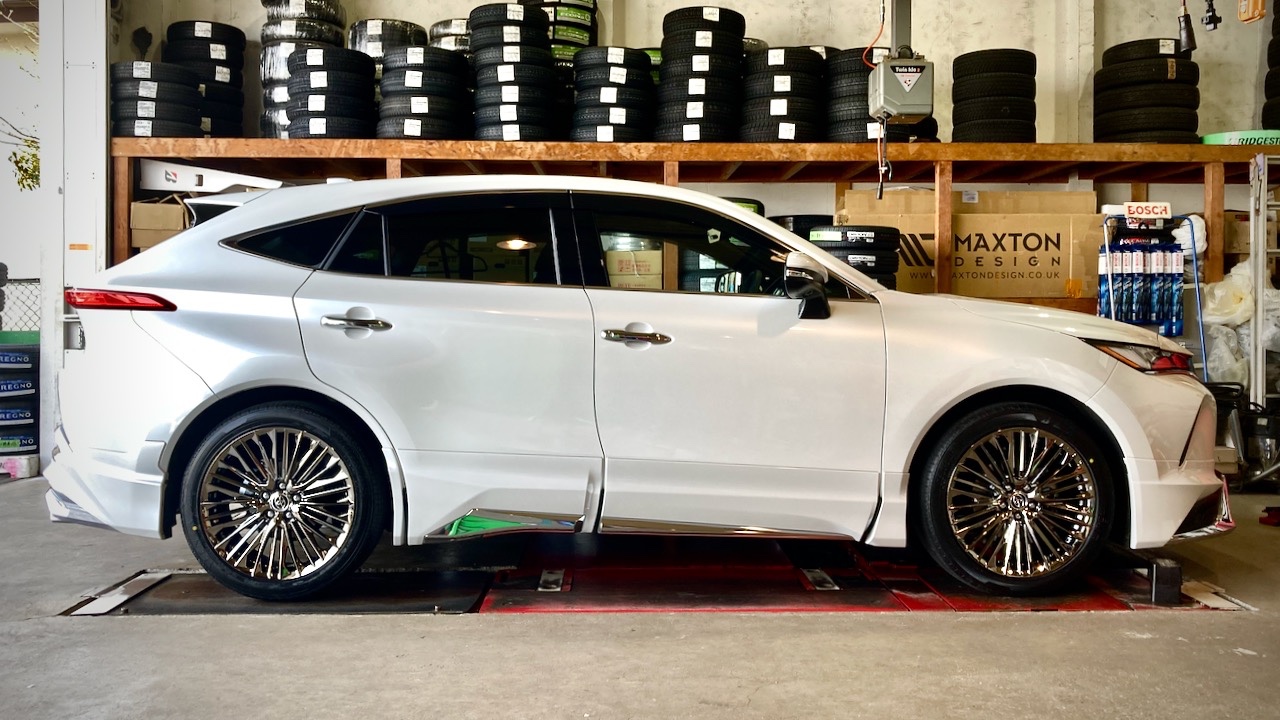 AXUH80 TOYOTA HARRIER HYBRID ✖ RS☆R Ti2000 HALF DOWN | トヨタ
