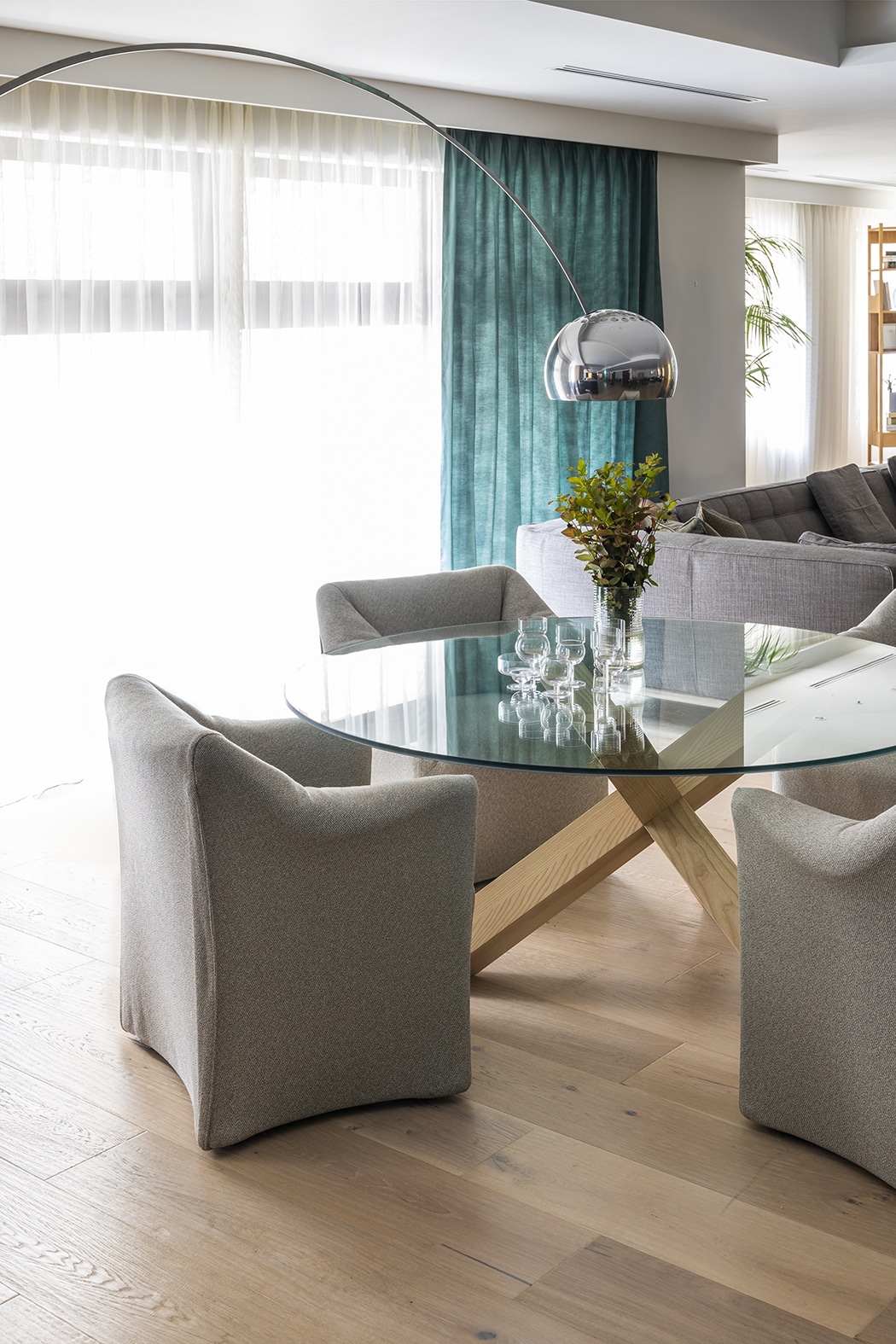 684 PICCOLA TENTAZIONE（ピッコラテンタツィオーネ ラウンジアーム