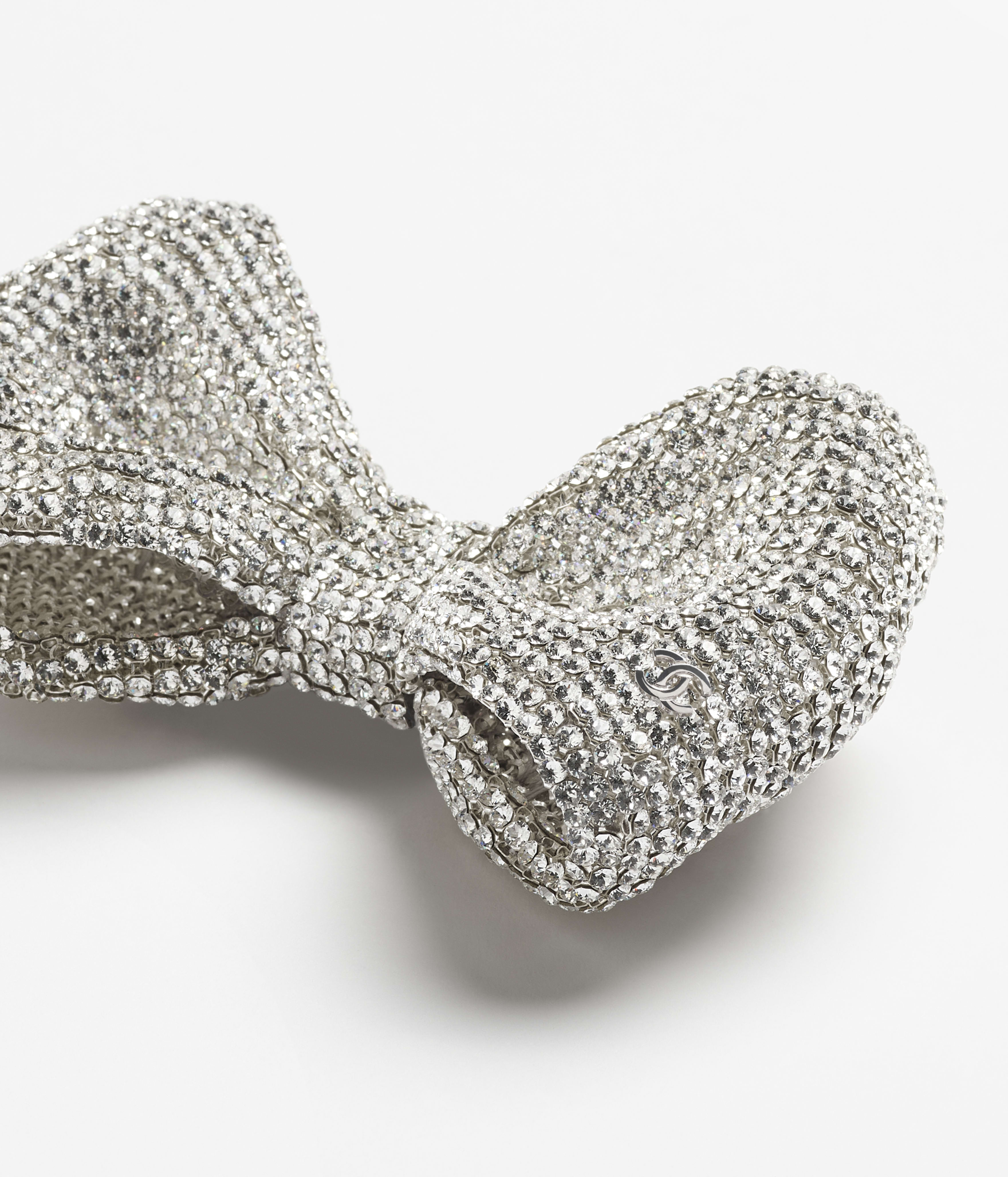 ボウ ブローチ - ストラス & メタル 、クリスタル — ファッション