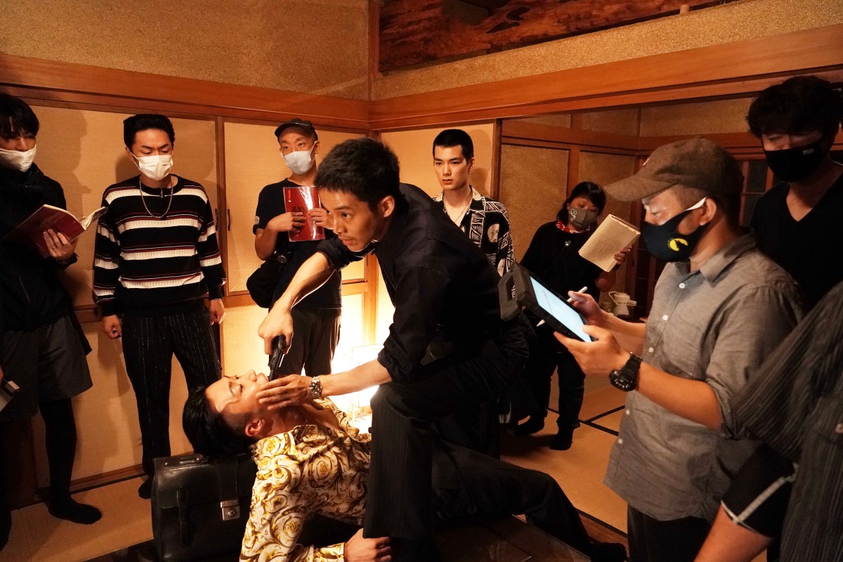 松坂桃李が魅せる迫真の演技 『孤狼の血 LEVEL2』メイキングカット4点