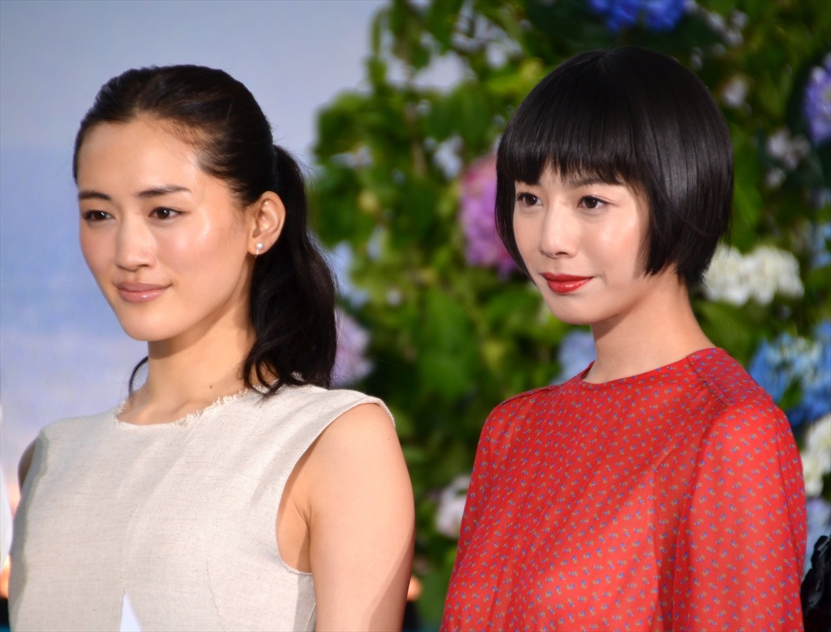 写真）綾瀬はるか・長澤まさみ・夏帆・広瀬すず、『海街』4姉妹揃って